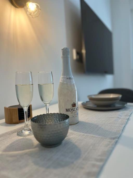 Cute Apartment In The Old Town ブラチスラヴァ エクステリア 写真